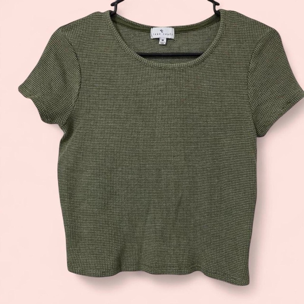 Women’s True Craft Waffle Knit Olive Green Crop Tee Medium